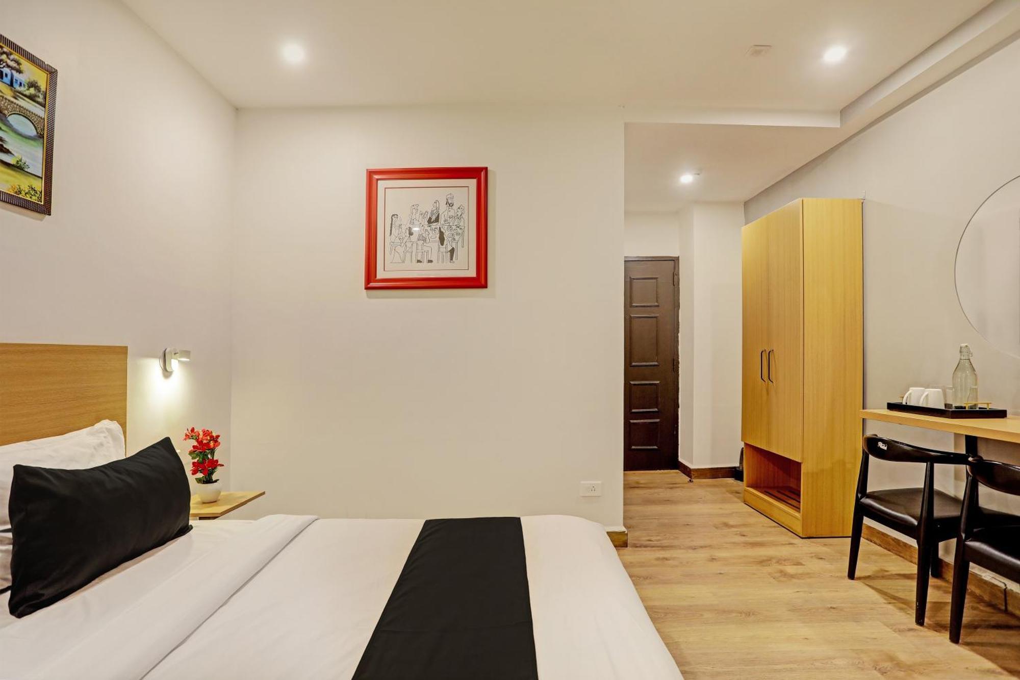 Super Townhouse Swain Heritage 부바네스 외부 사진